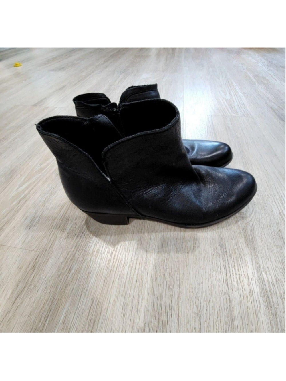 Lucky Brand Booties Womens 7.5 Black Leather D-Brinay Ankle Zip Casual